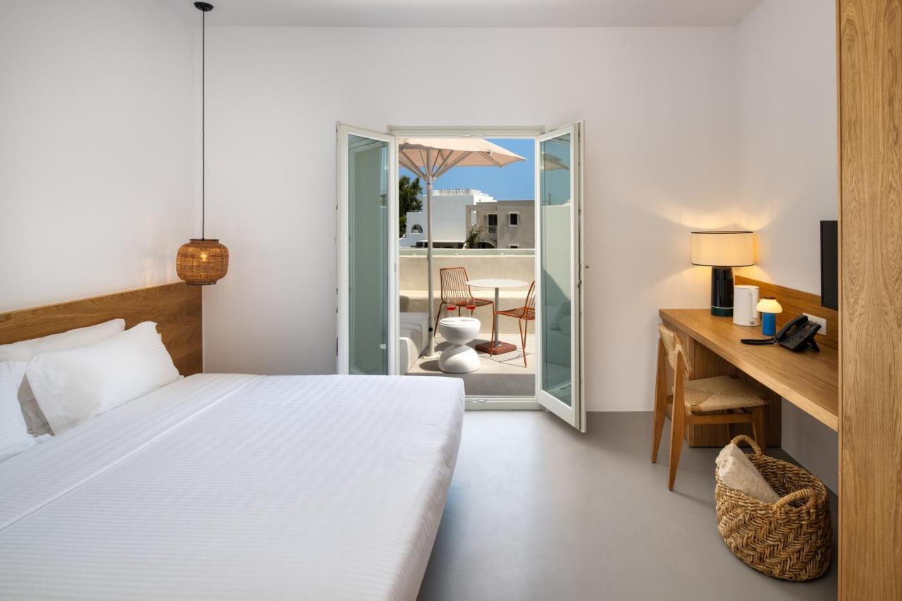 Viva Nove Suites Kamári Exterior foto