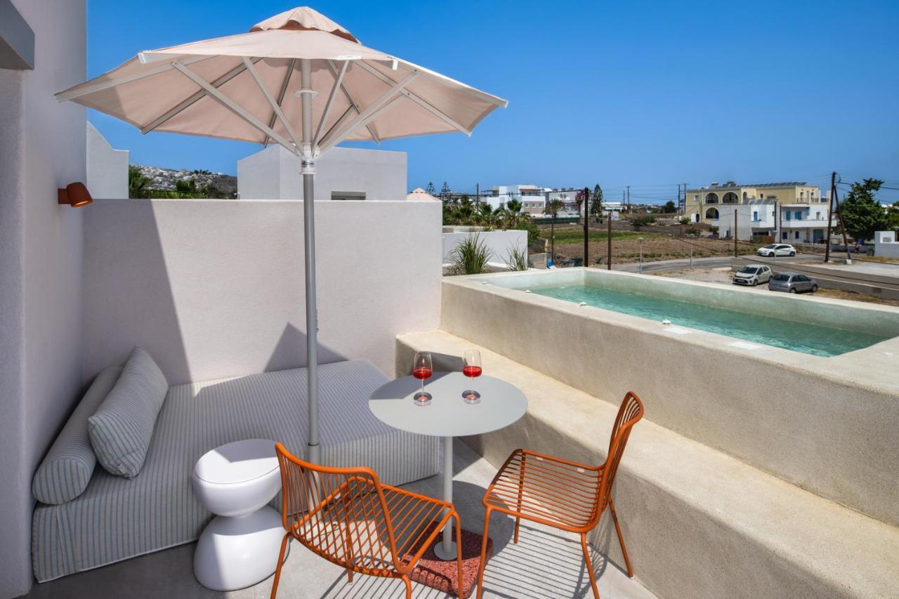 Viva Nove Suites Kamári Exterior foto